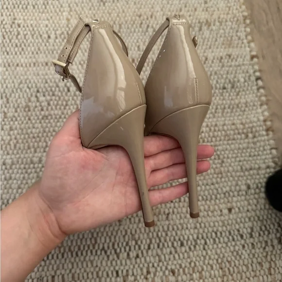 Sam Edelman ARIELLA Nude Patent Heels Size 10 Ankle Strap Dress Sandals - Picture 4 of 5